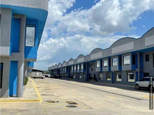 Venta en URBANIZACION INDUSTRIAL CASTILLITO - Valencia