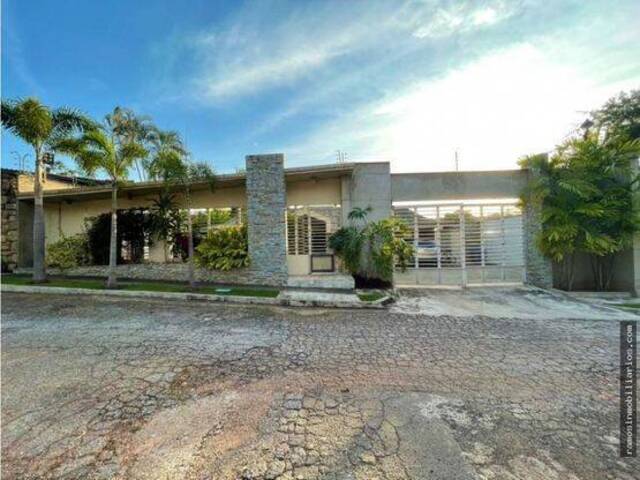 Venta en Colinas de Guataparo - Valencia