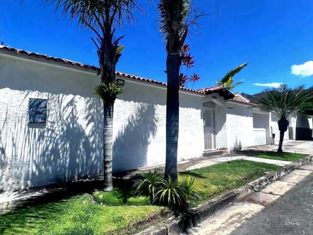 #CA2392LH - Casa para Venta en Valencia - G