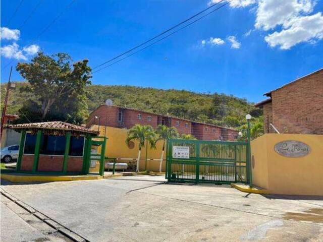 #TH23109LH - Casa para Venta en Valencia - G