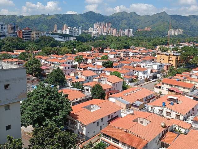#AP24313LH - Departamento para Venta en Valencia - G - 2